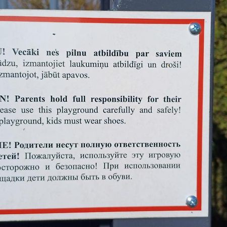 Family Garden House With Free Private Parking & Playground Villa Rīga Exterior foto