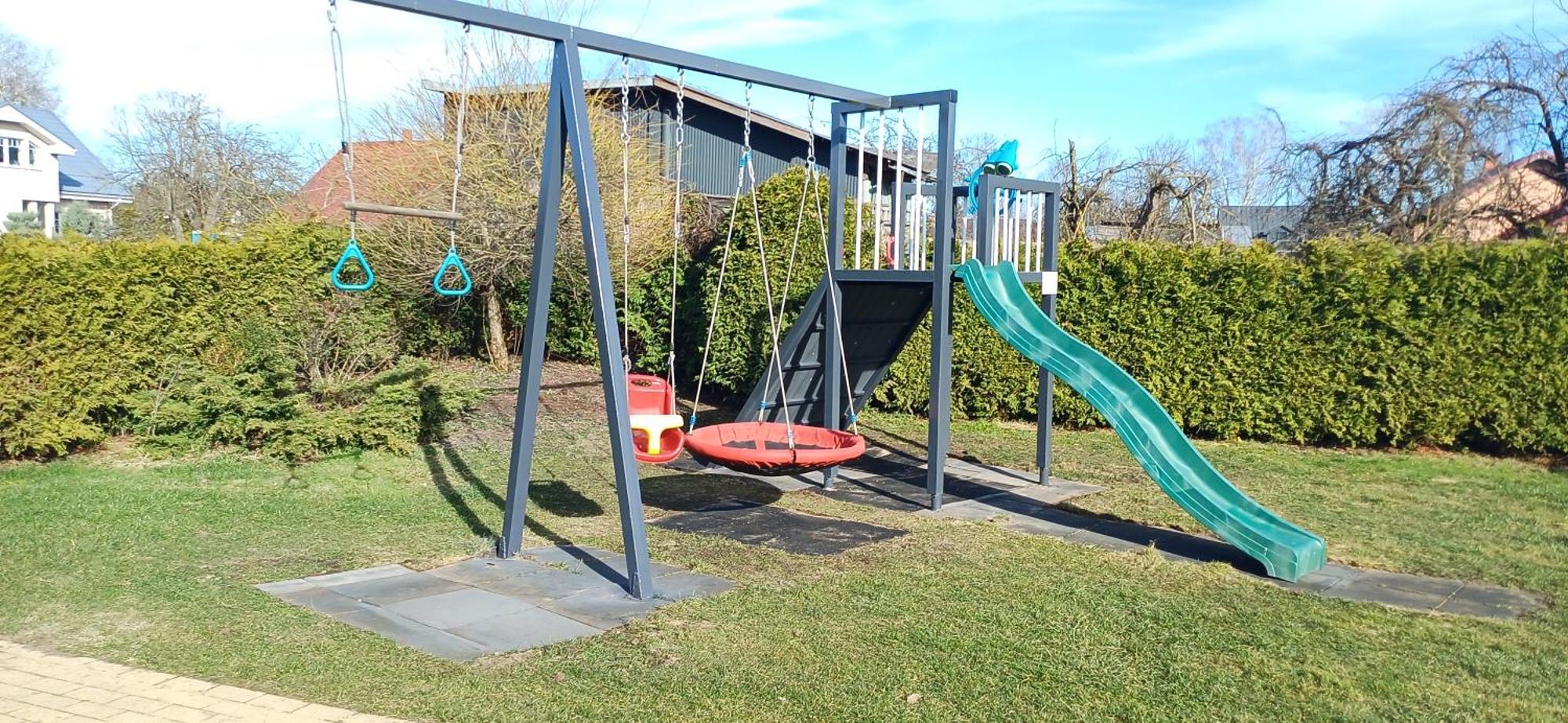 Family Garden House With Free Private Parking & Playground Villa Rīga Exterior foto